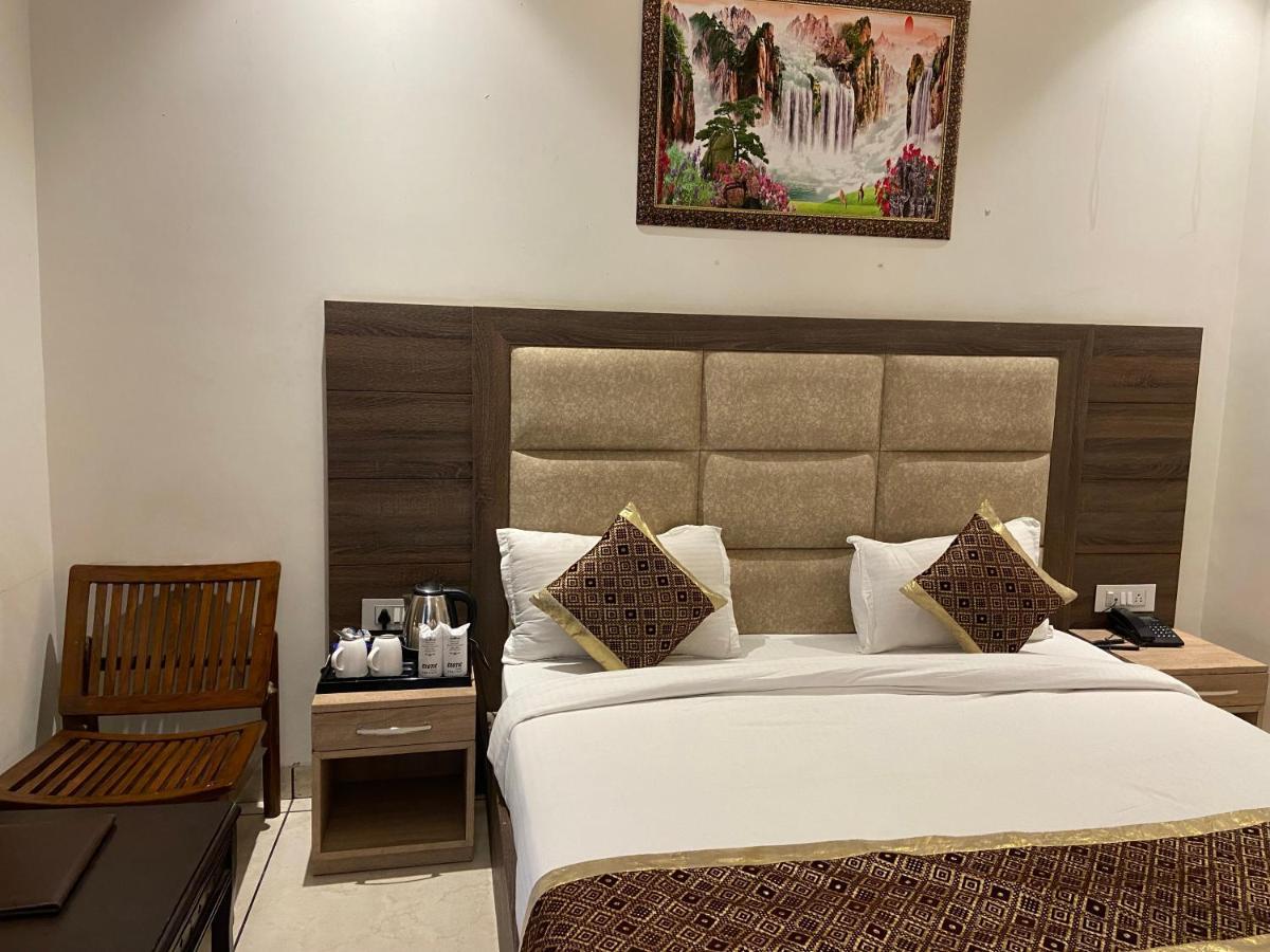 Hotel Exotic - 5 Min Walk From Golden Temple Amritsar Exterior photo